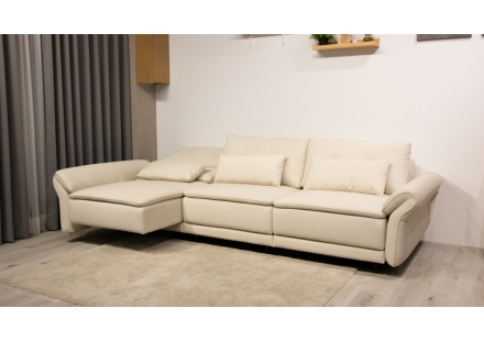 坐位可獨立調整