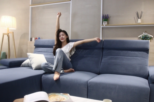 坐又銘發表秋季北歐設計款新品 三款藝術高背沙發全新上市